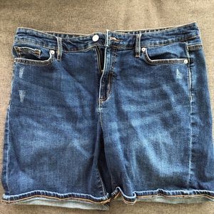 Joe Fresh Bermuda Shorts size 32